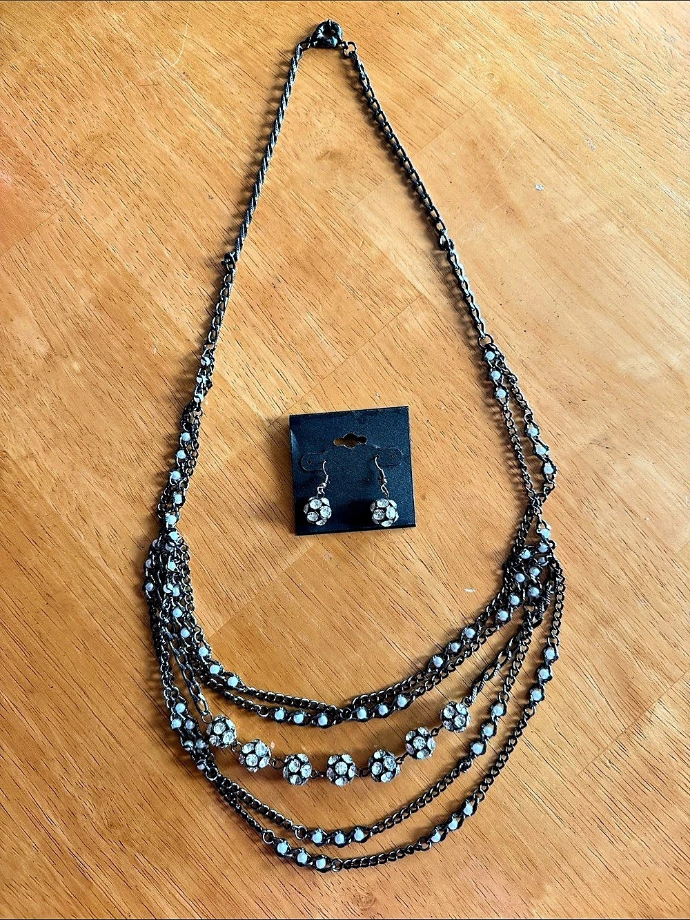 Layered Statement Necklace in Black & Silver 15" L & Matching Earrings Like New